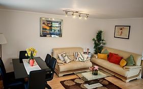 Spacious & Cosy Double And Single Bedrooms Close To Hendon & Colindale Tube Stations