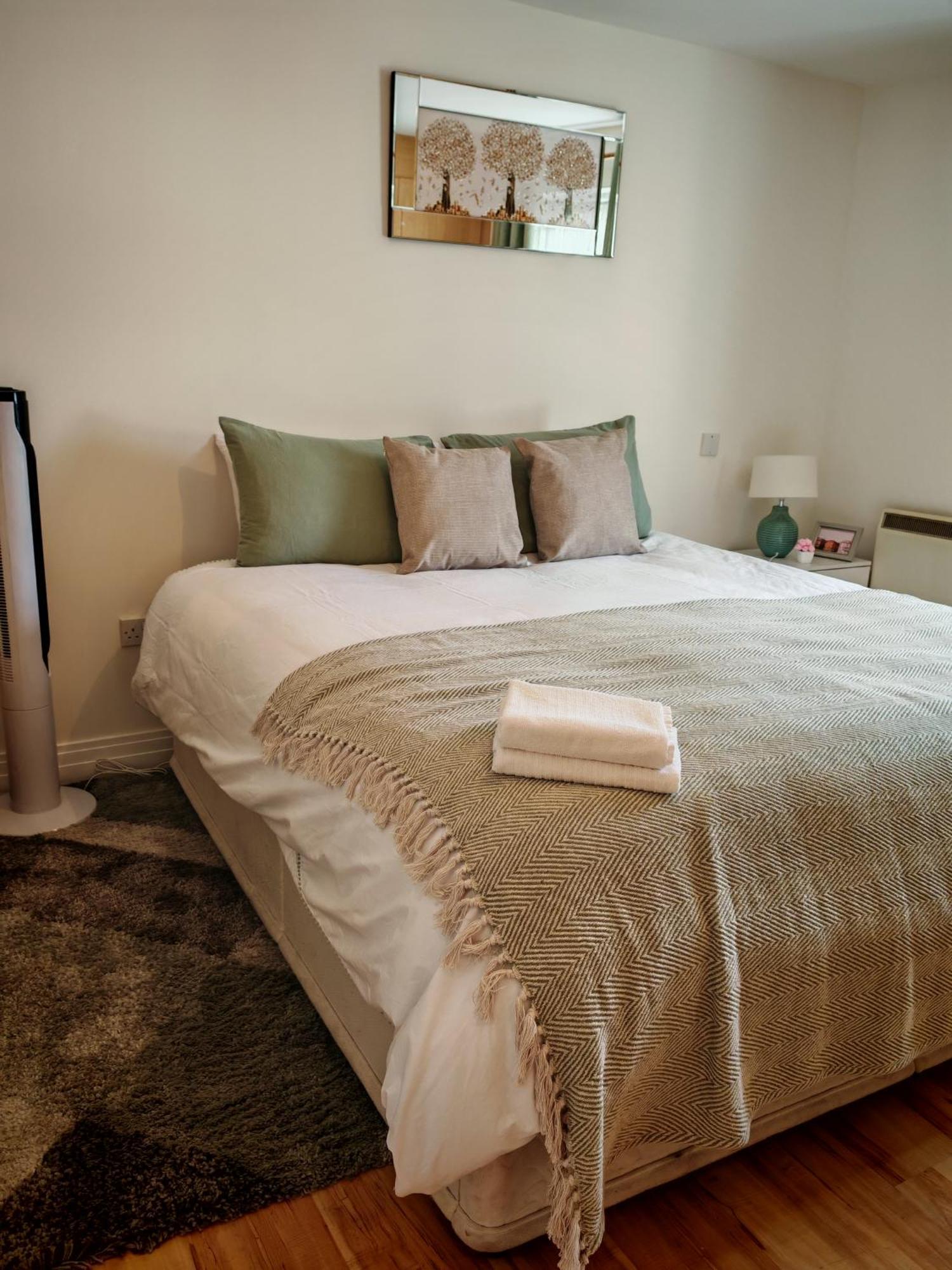 Spacious & Cosy Double And Single Bedrooms Close To Hendon & Colindale Tube Stations Exterior photo