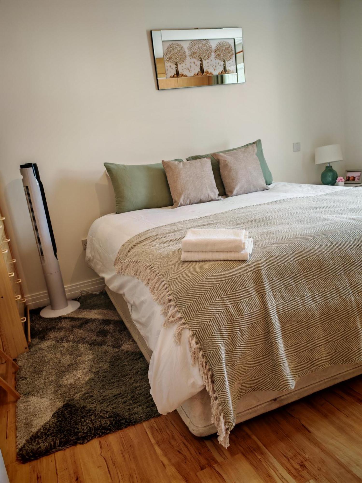 Spacious & Cosy Double And Single Bedrooms Close To Hendon & Colindale Tube Stations Exterior photo