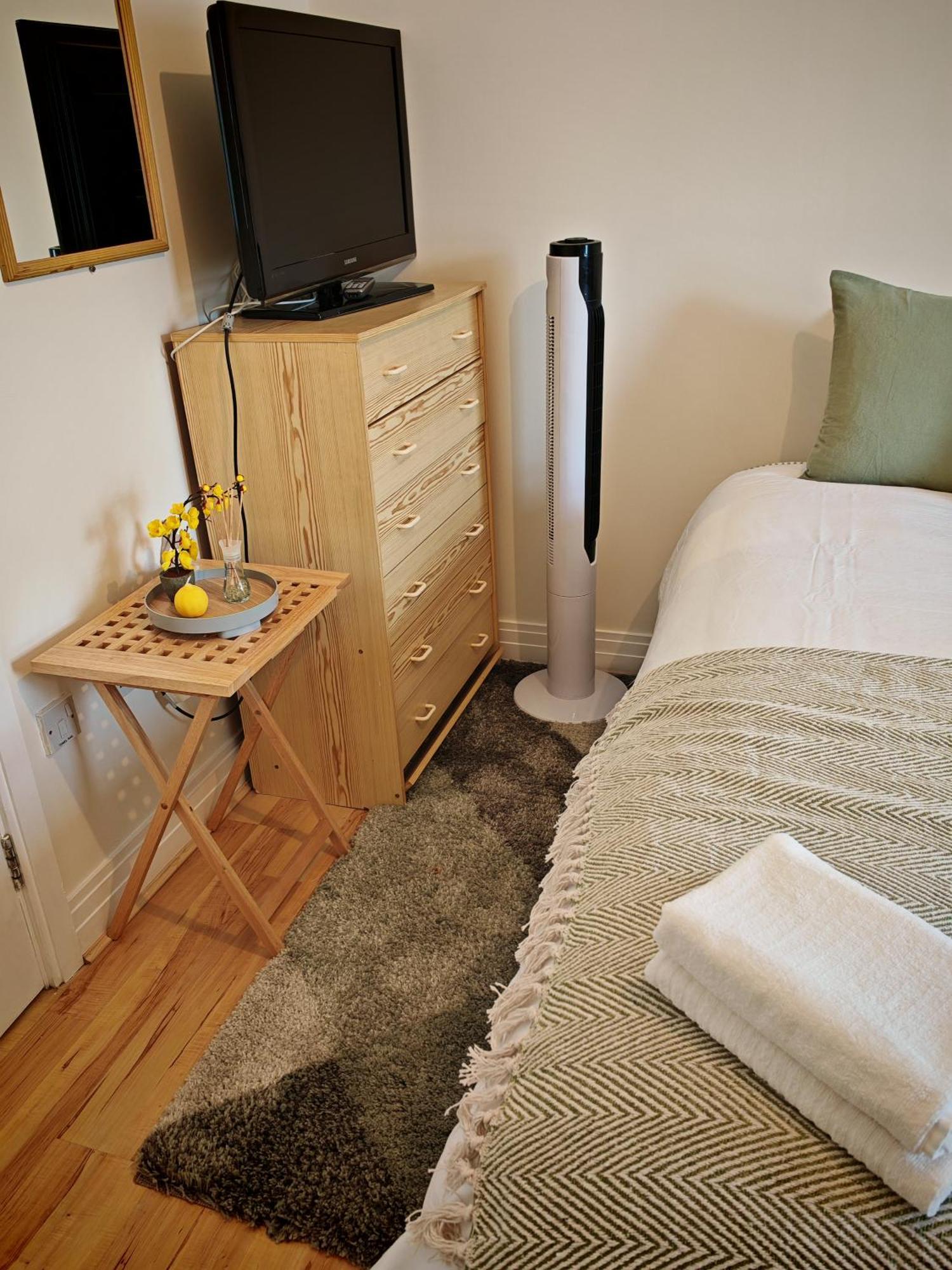 Spacious & Cosy Double And Single Bedrooms Close To Hendon & Colindale Tube Stations Exterior photo