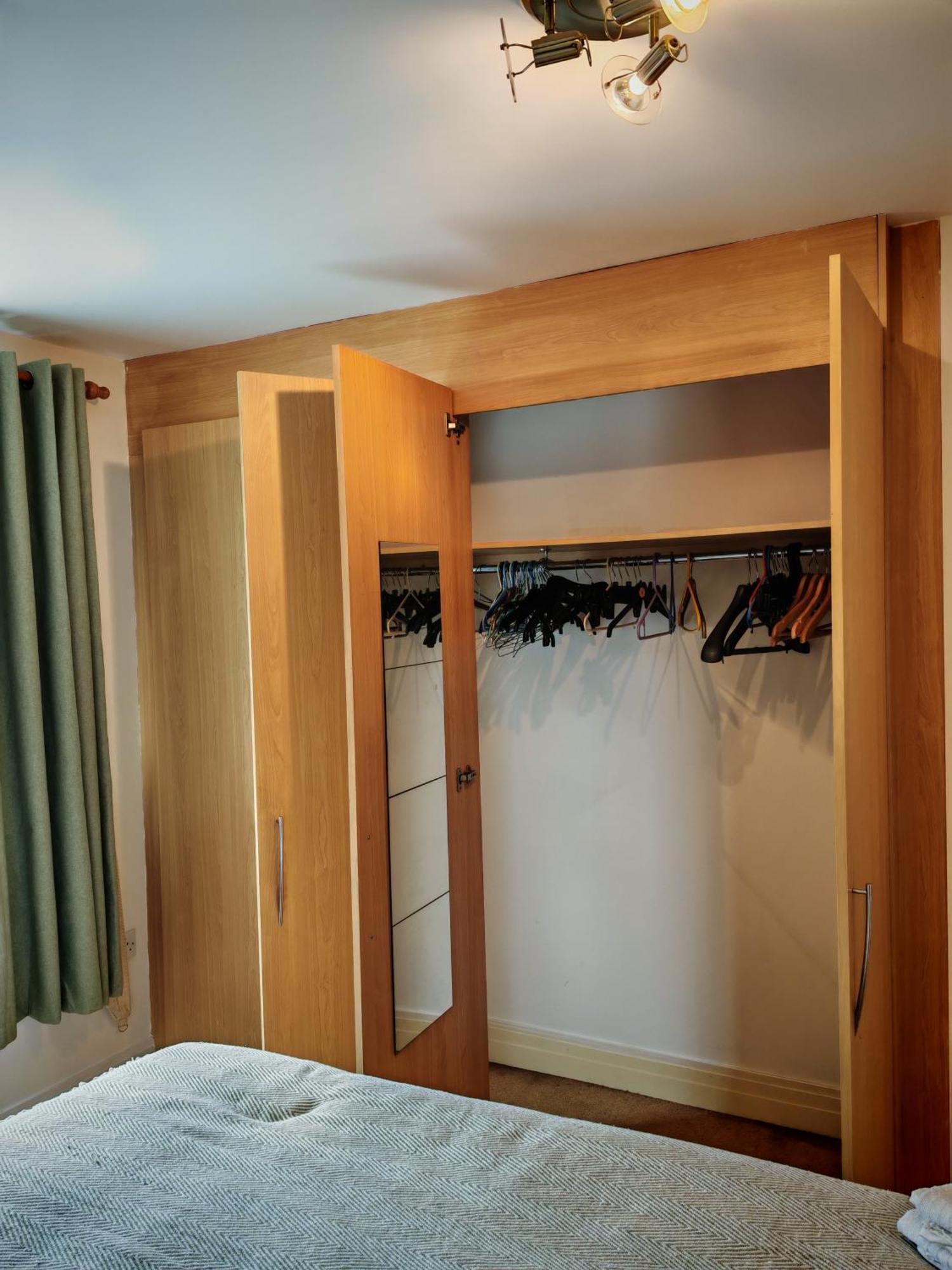 Spacious & Cosy Double And Single Bedrooms Close To Hendon & Colindale Tube Stations Exterior photo